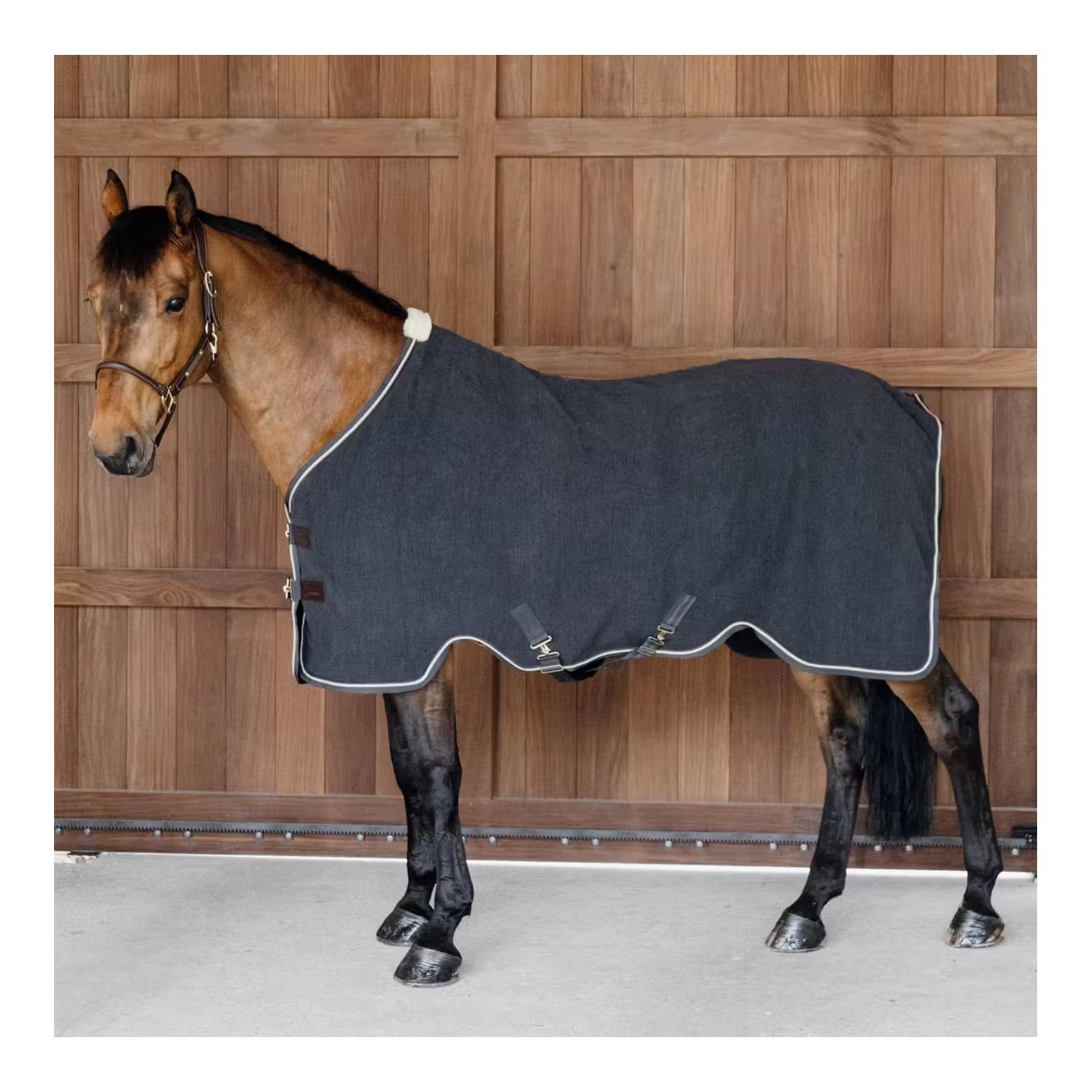 Kentucky Abschwitzdecke vegan wool