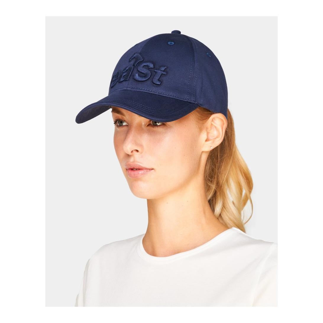 ea.St Professional Cap