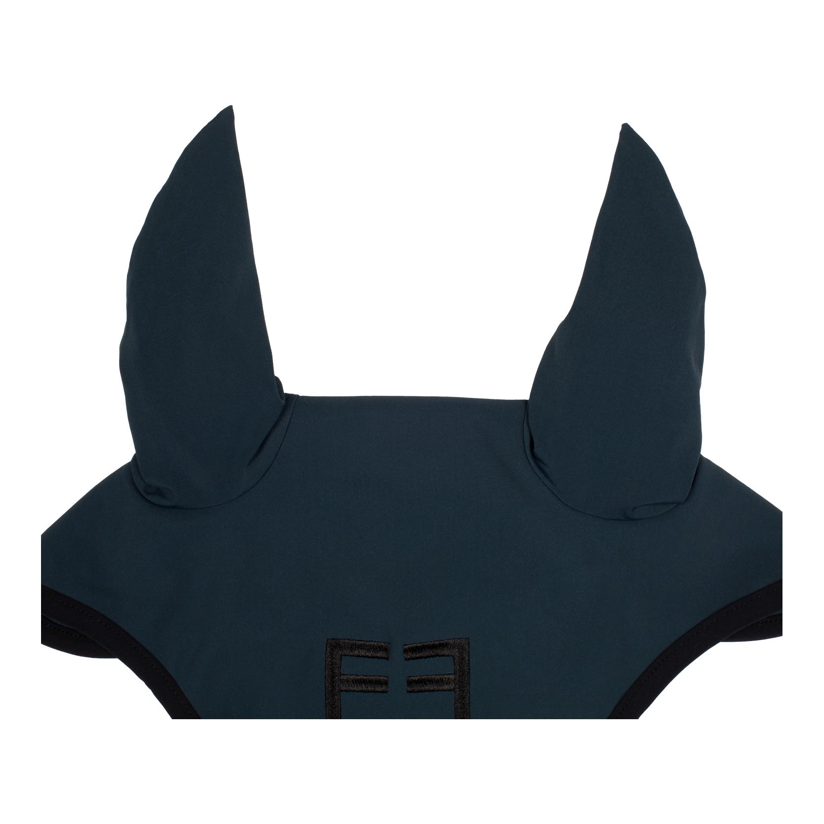 Equestro Ohrengarn Black Line Logo