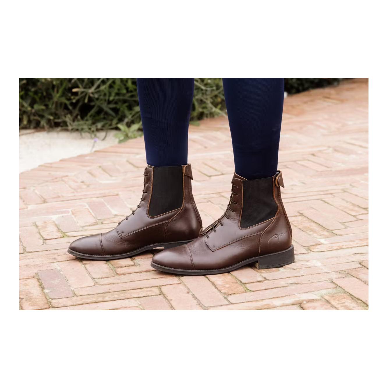 Dy'on Stiefeletten mit Schnürung vorne