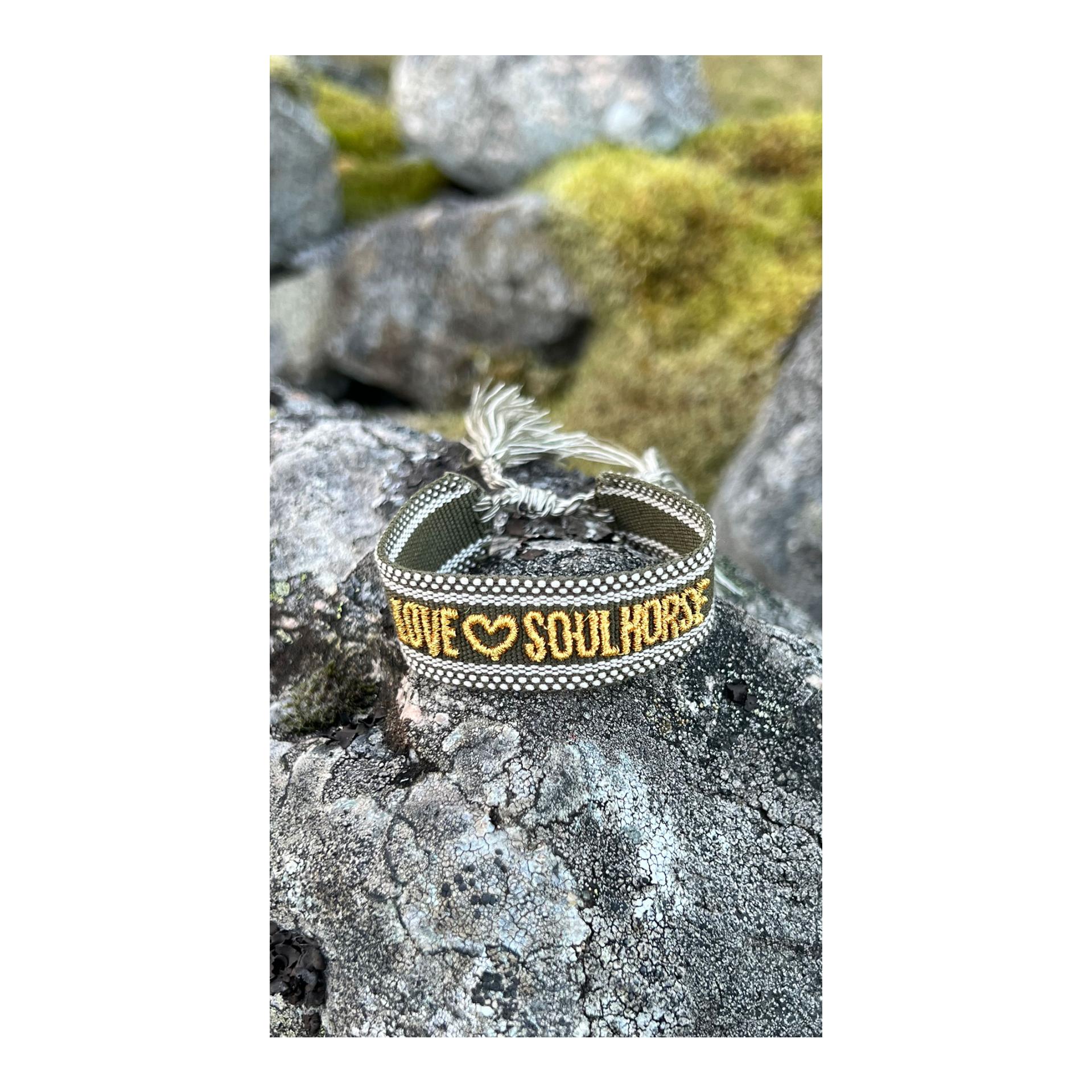 Soulhorse Stoffarmband "Love Soulhorse"