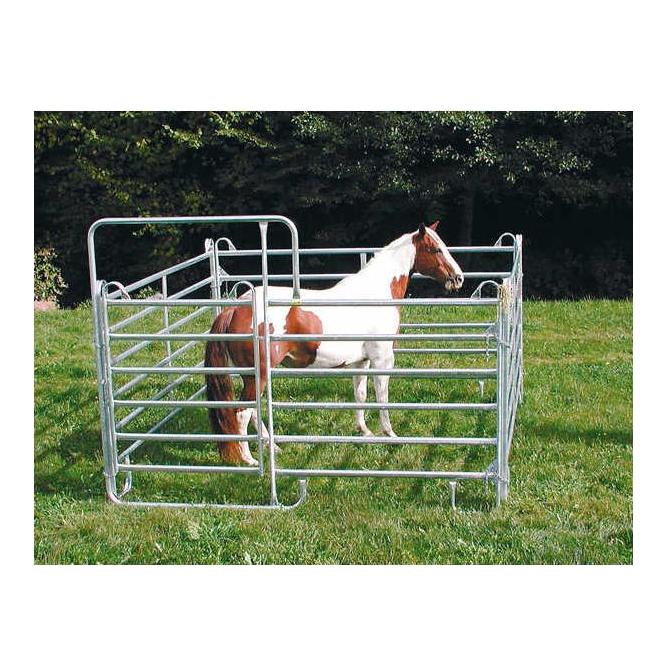 Box mobile pour chevaux en panneaux