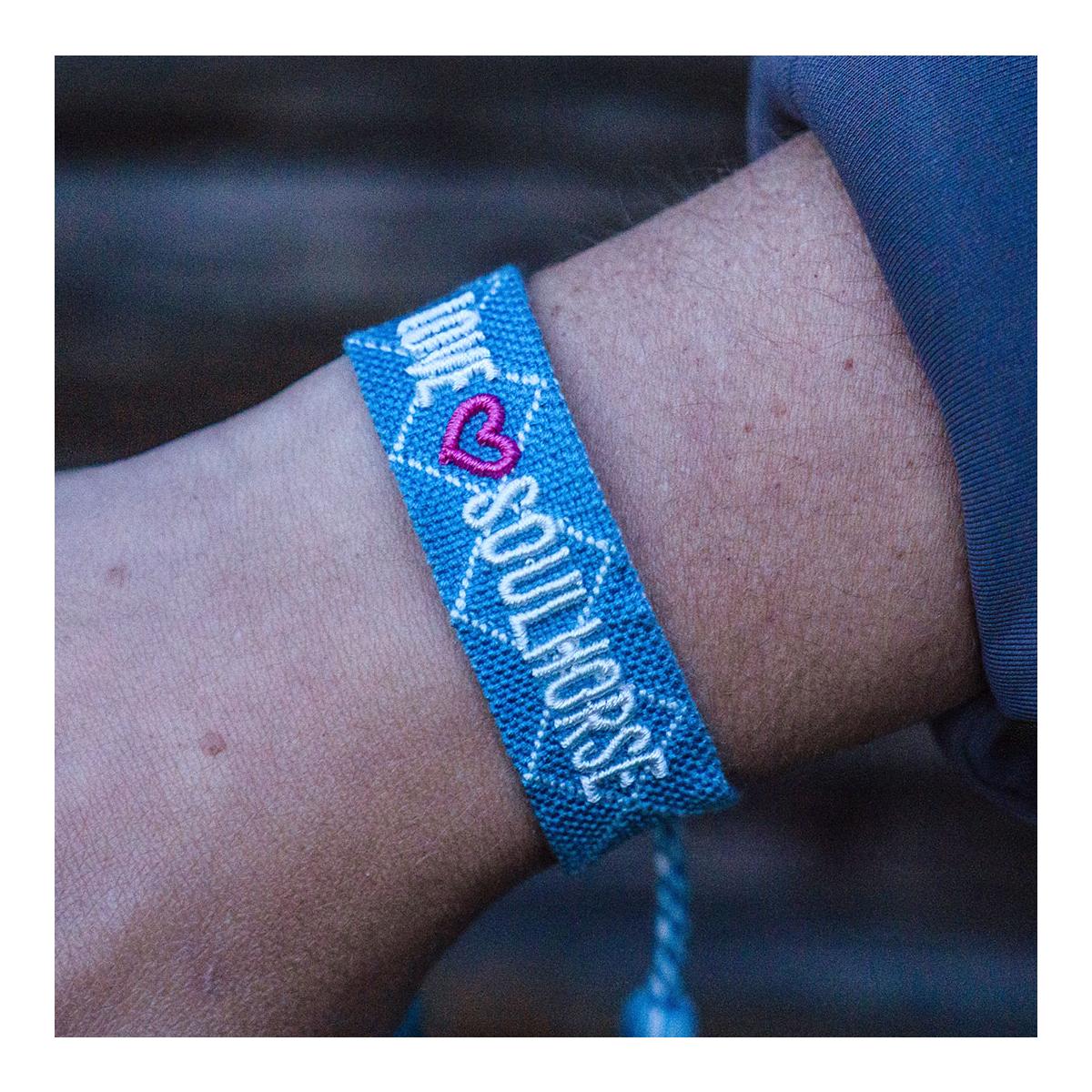 Soulhorse Stoffarmband "Love Soulhorse"