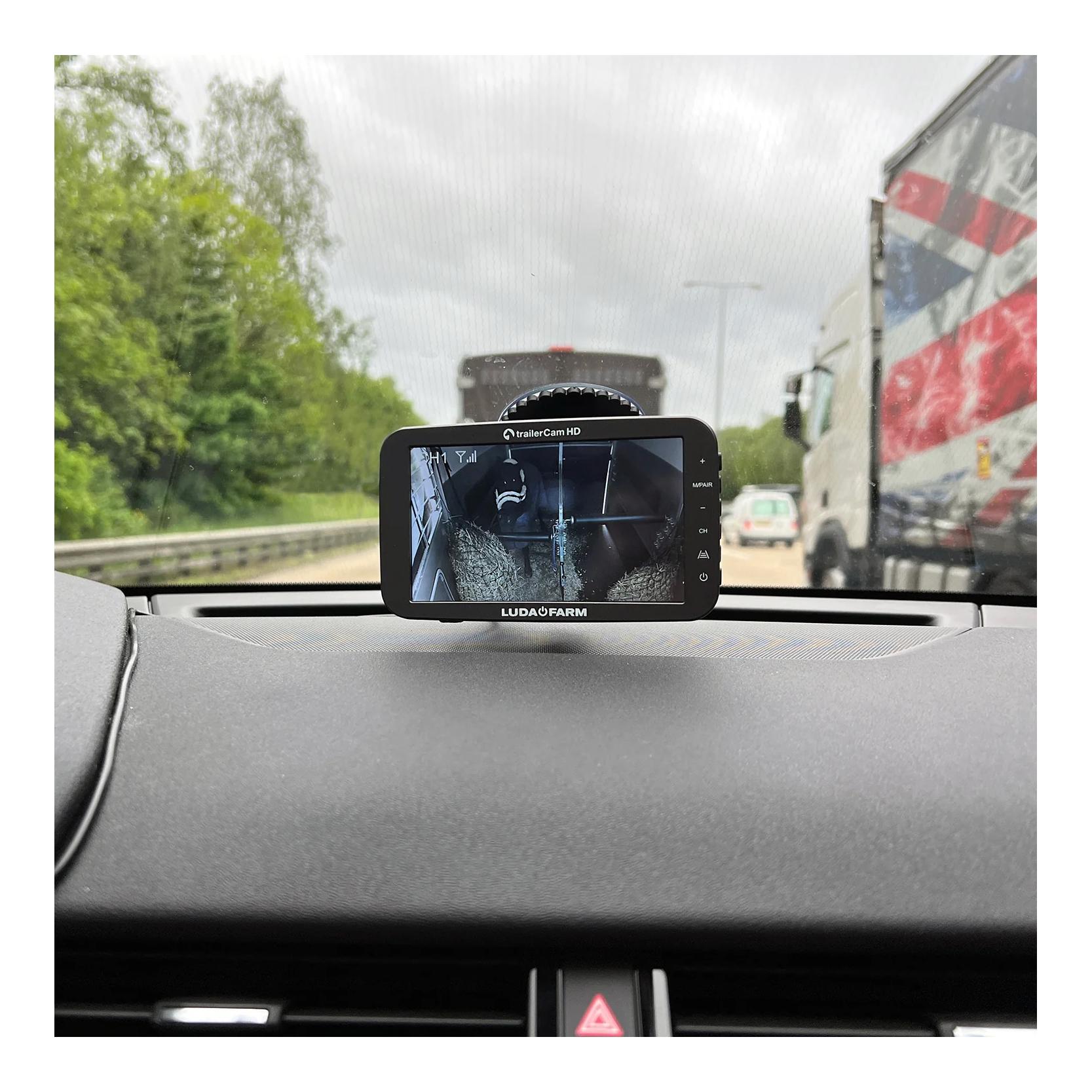 LudaFarm TrailerCam HD Profi Système de caméra pour van pour chevaux