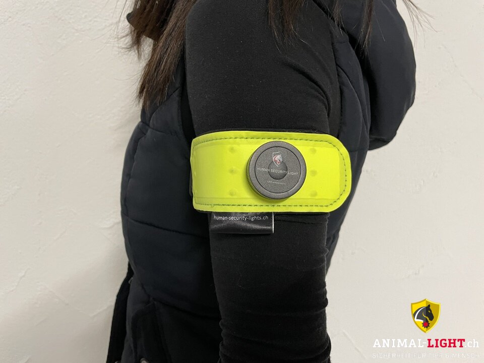 Animal Light Leuchtgamaschen und Armbinde von Animal Light im Set