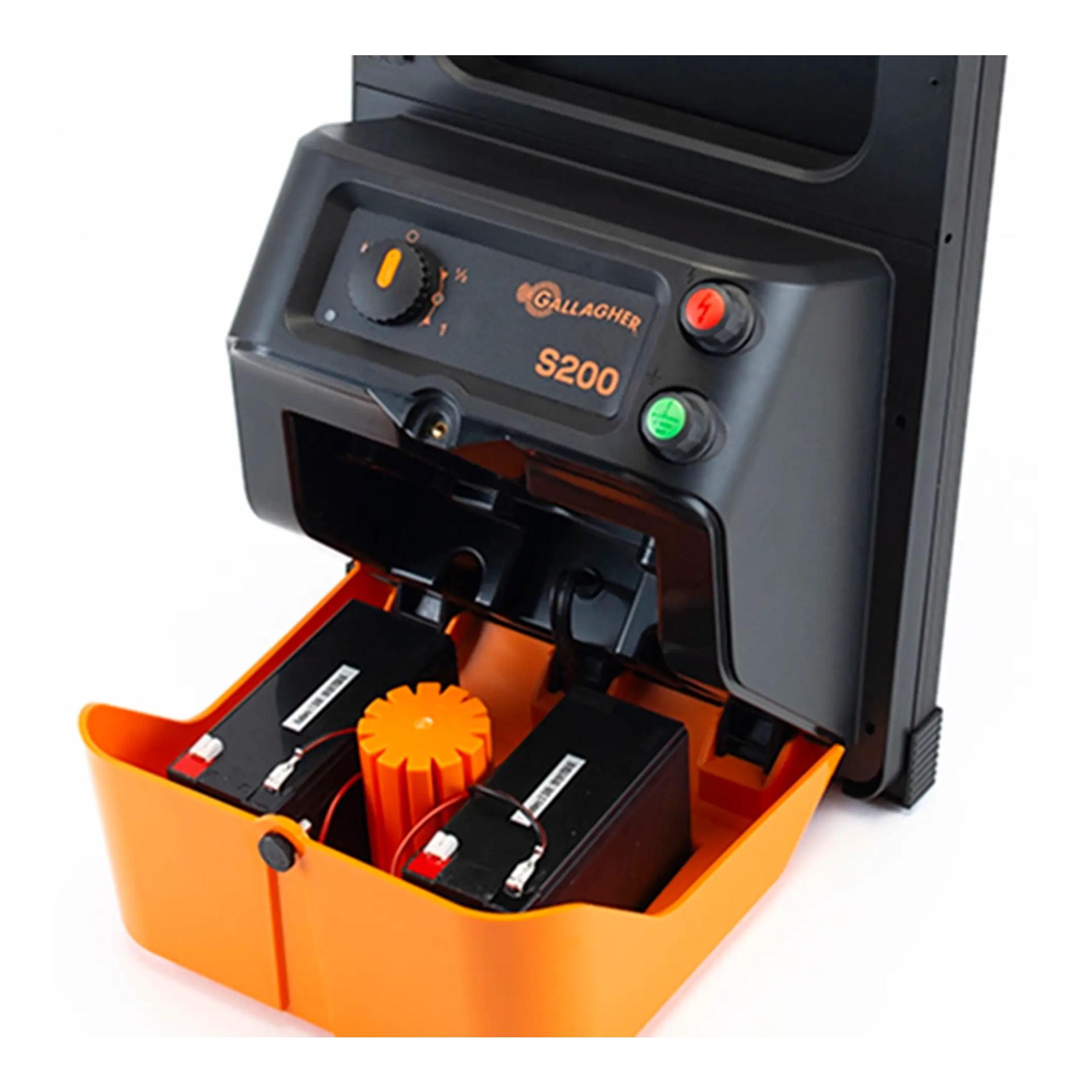 Batterie de rechange 12 Volt / 7.2 AH pour électrificateur solaire S100