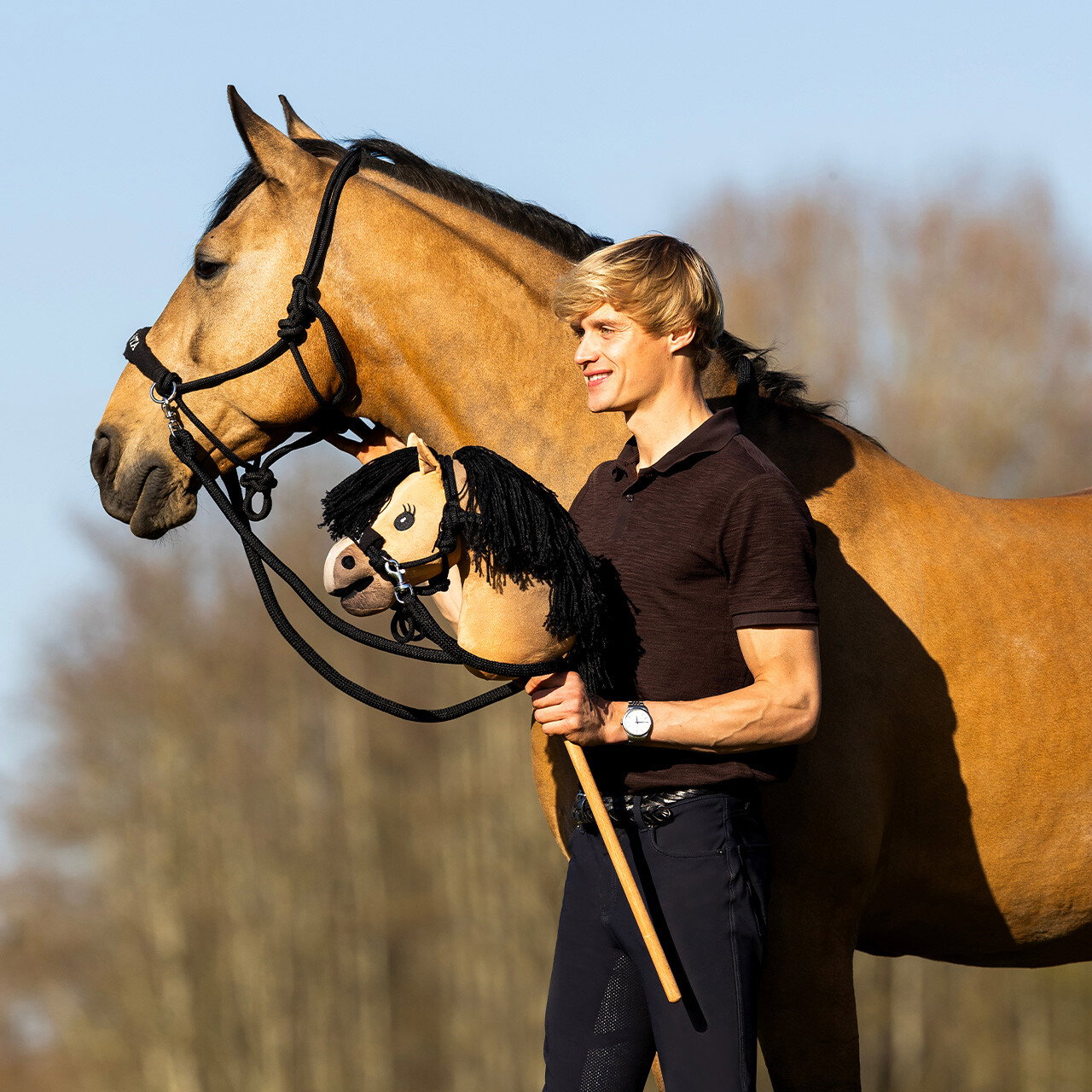 QHP Nalanta Knotenhalfter mit zügel Hobby horse