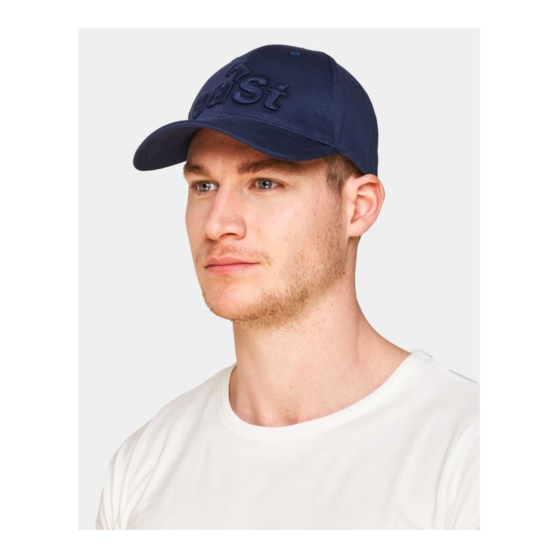 ea.St Professional Cap