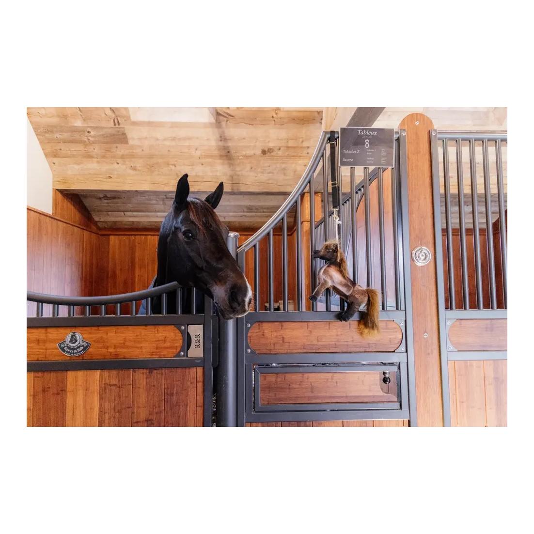 Kentucky Relax Horse Toy Tableux
