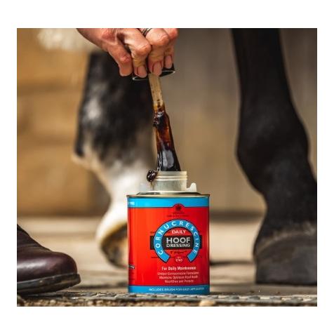 Carr & Day & Martin Cornucrescine Daily Hoof Dressing