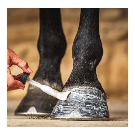 Carr & Day & Martin Cornucrescine Daily Hoof Moisturizer