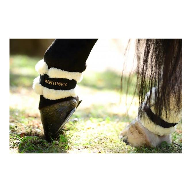 Kentucky Fesselschutz mit Kunst-Schaffell 2er-Set - schwarz