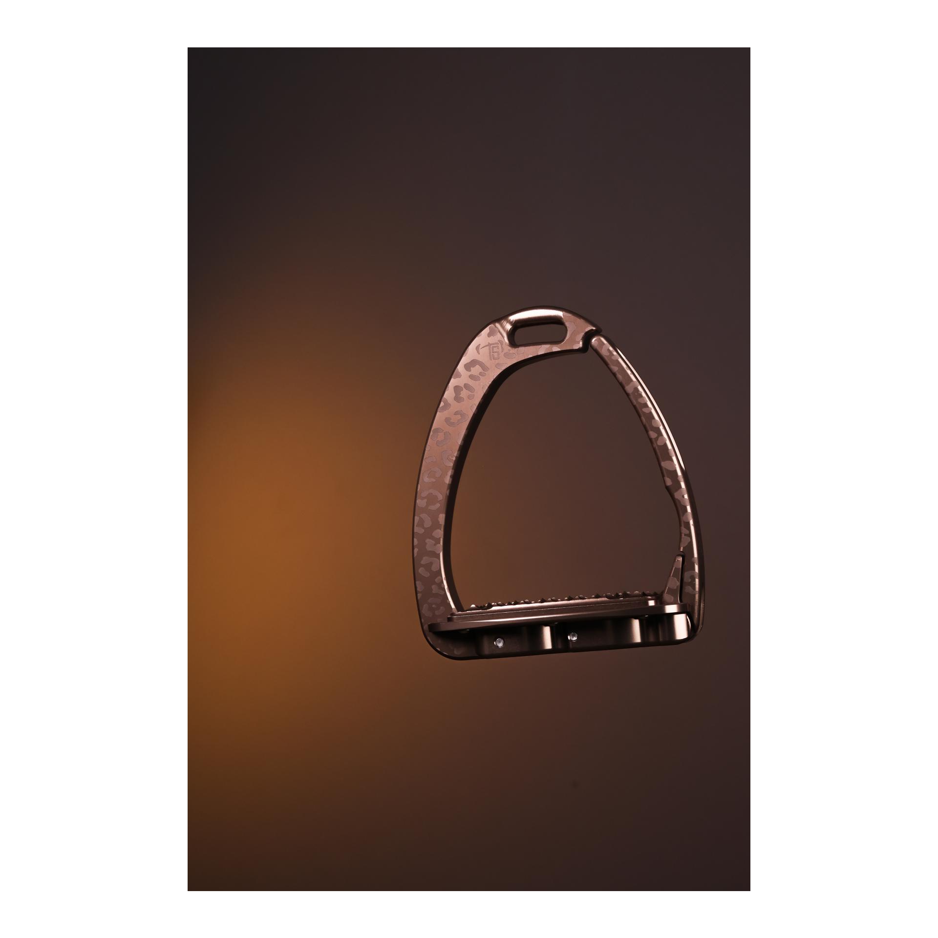 Tech Stirrups Sicherheitssteigbügel Venice Sloped Evo limited-edition Leopard