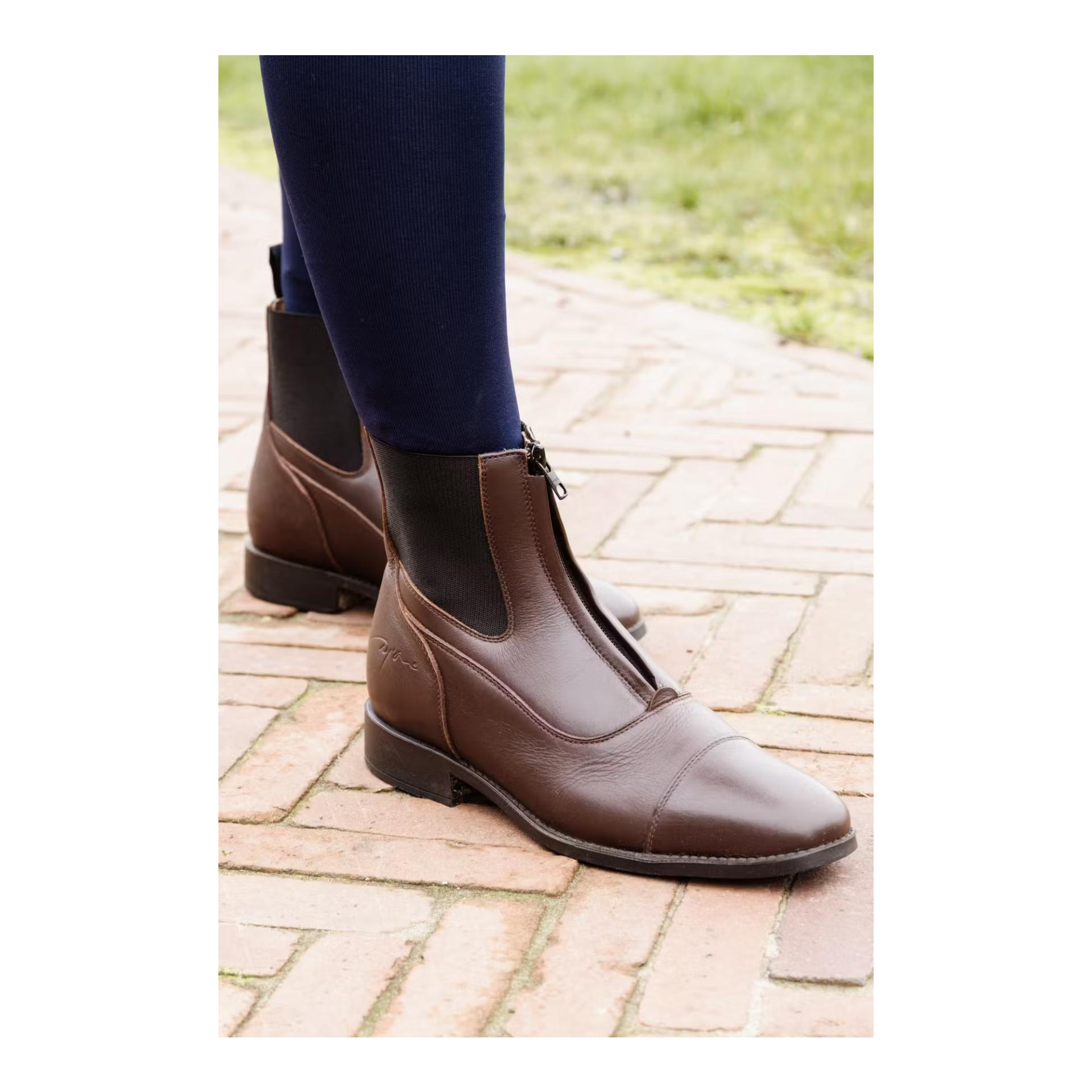 Dy'on Stiefeletten mit Frontreißverschluss